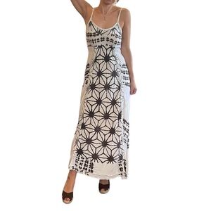 Letarte Scoopneck Printed Maxi Dress